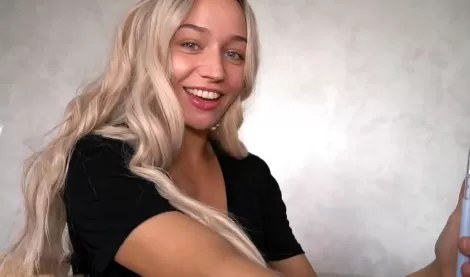 Блондинка утром возбуждает ухажера на жаркий домашний секс с окончанием во внутрь